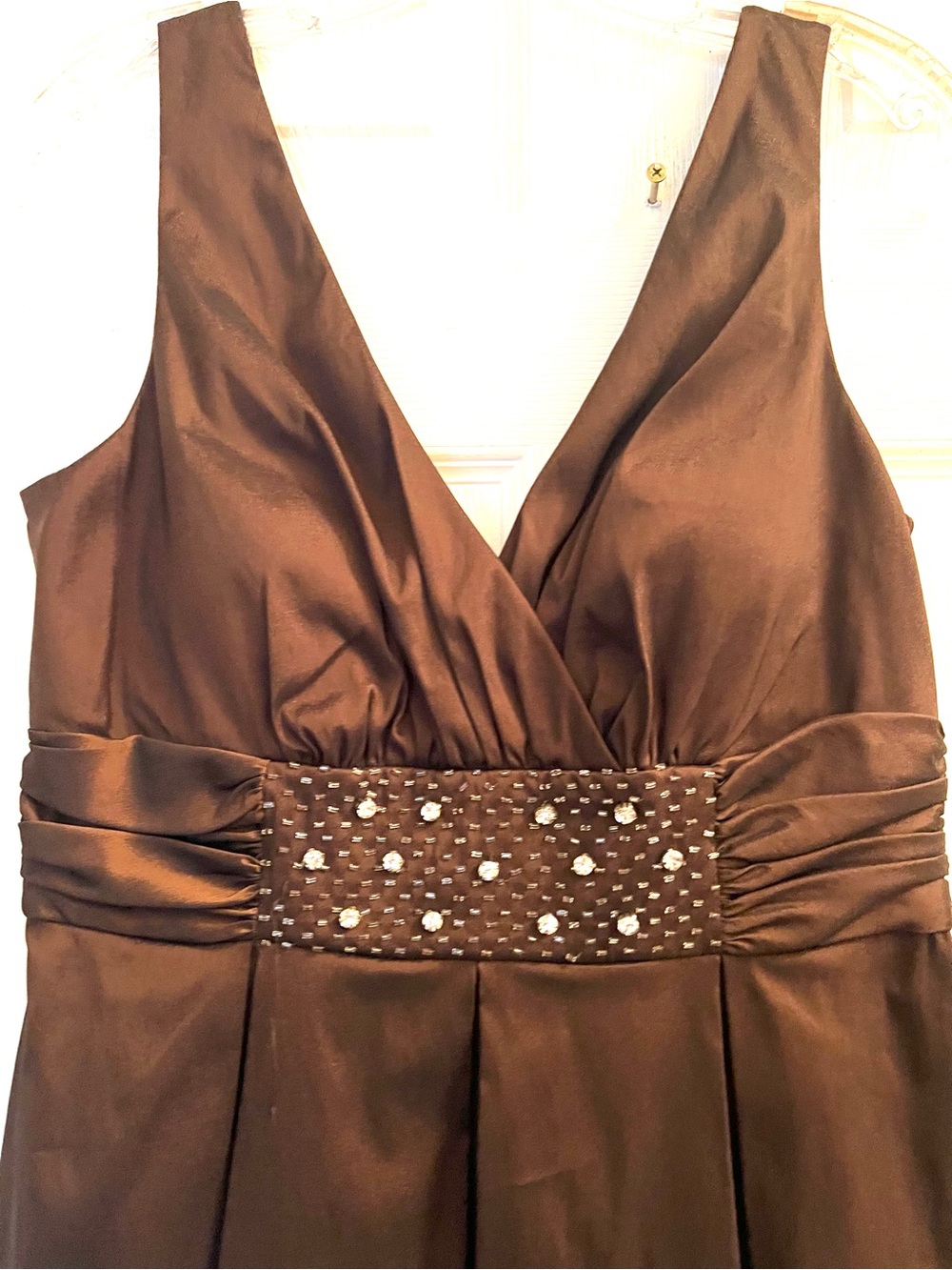 NW Nightway Y2K Brown Satin V-Neck Cocktail Dress 4 - Picture 6 of 8
